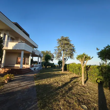 A Casa Di Fina Tra Mare E Collina Daire