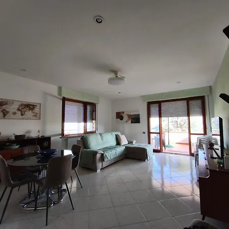 A Casa Di Fina Tra Mare E Collina Apartman *